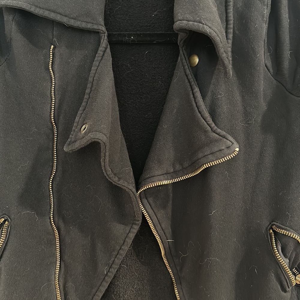Jacket - Picture 3 of 6